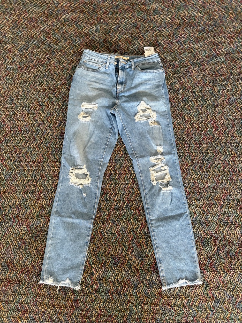 Levi Light Blue Distressed Women’s Jeans 721